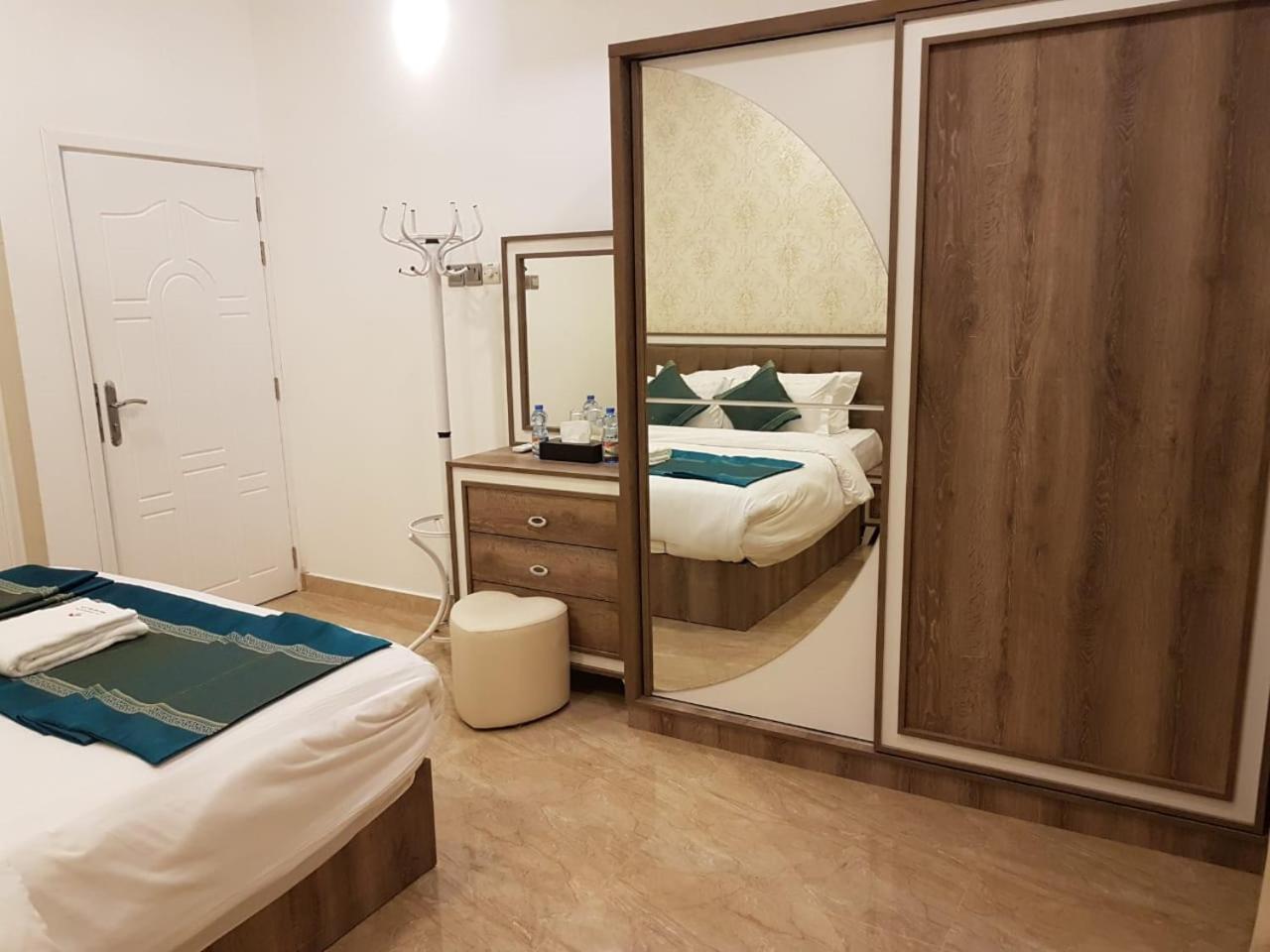 Orient Apartments Nizva Kültér fotó